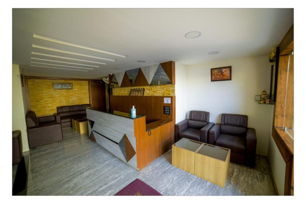 Jrs Residency Vellore Εξωτερικό φωτογραφία