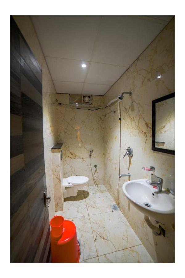 Jrs Residency Vellore Εξωτερικό φωτογραφία